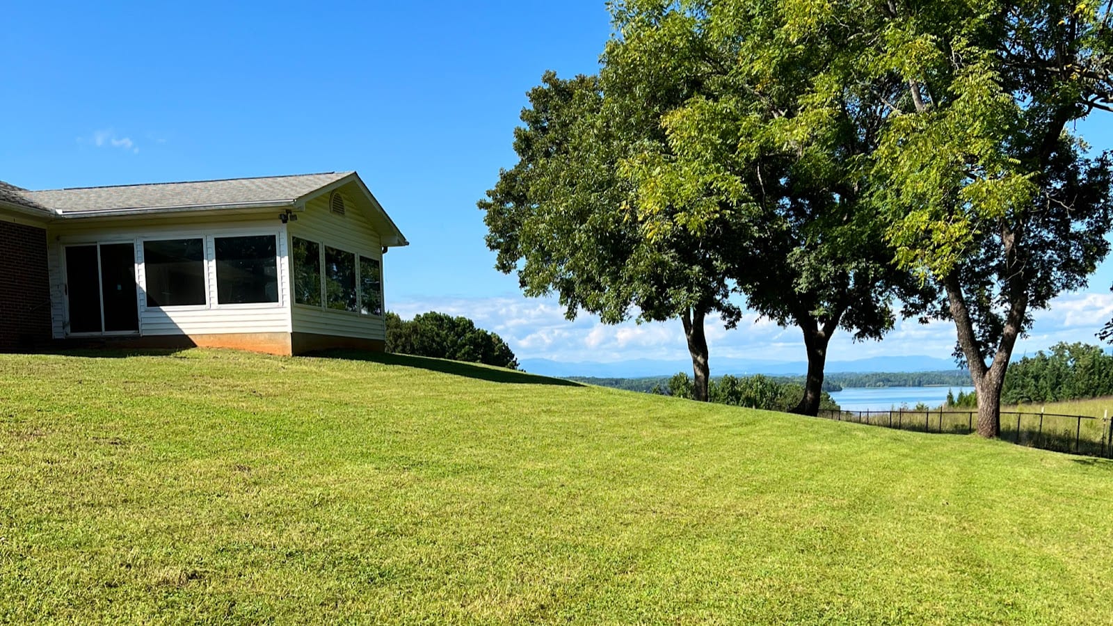 Grants Landscaping, photo 2