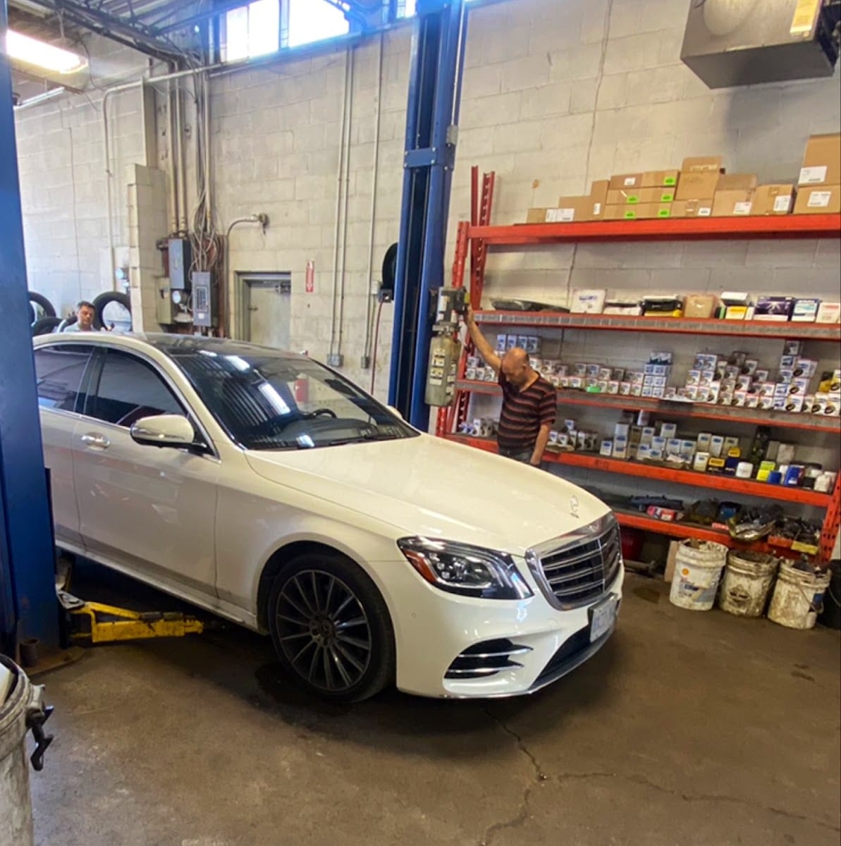 Essy Auto Sales & Services Inc, photo 3
