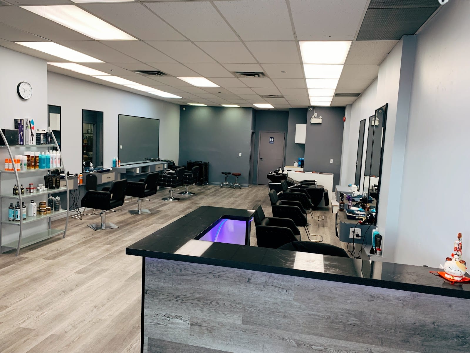 A&T Hair Salon