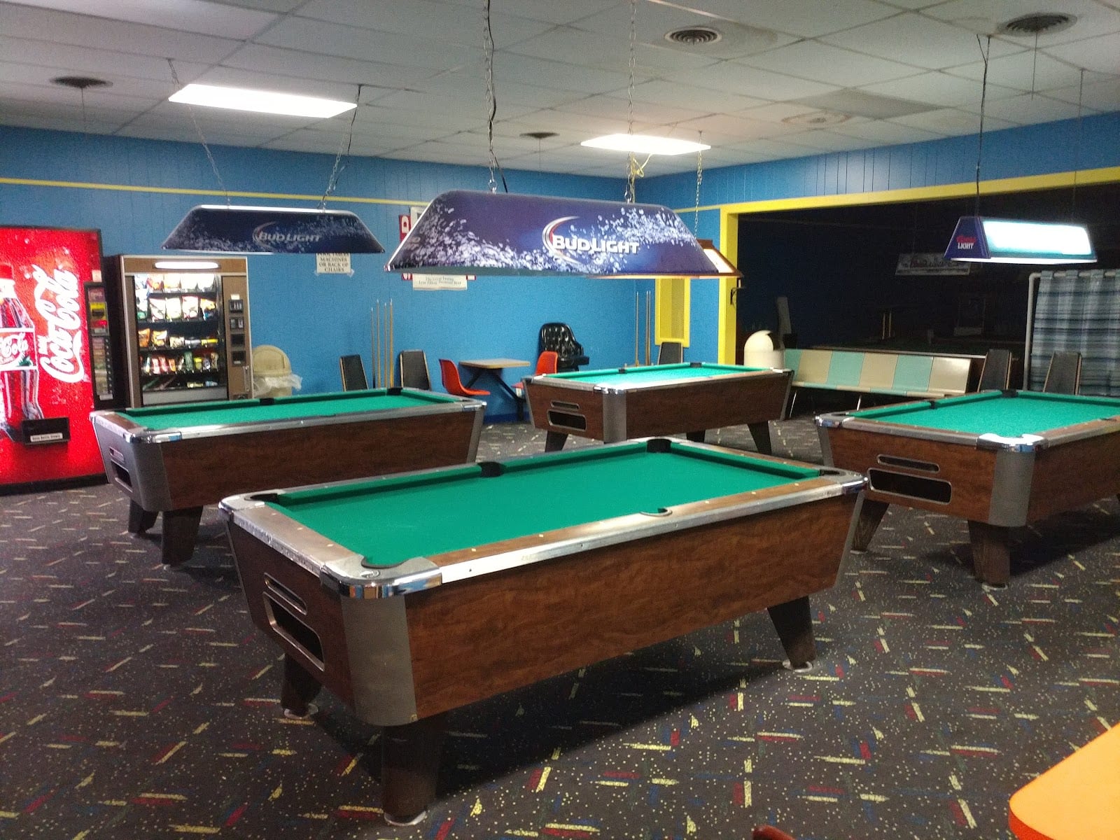 Rose Bowl Lanes, photo 2
