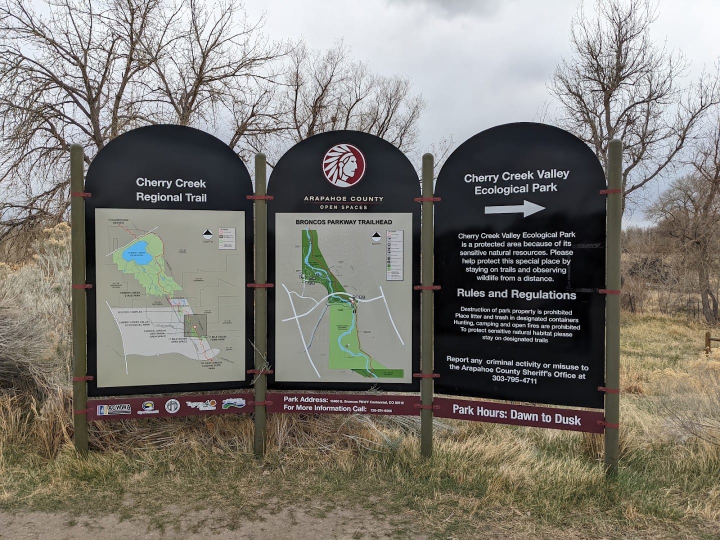 Broncos Parkway Trailhead at Cherry Creek