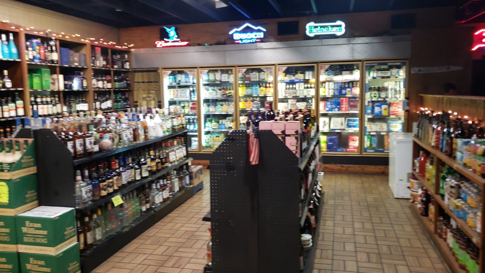 Oasis Liquor & Package