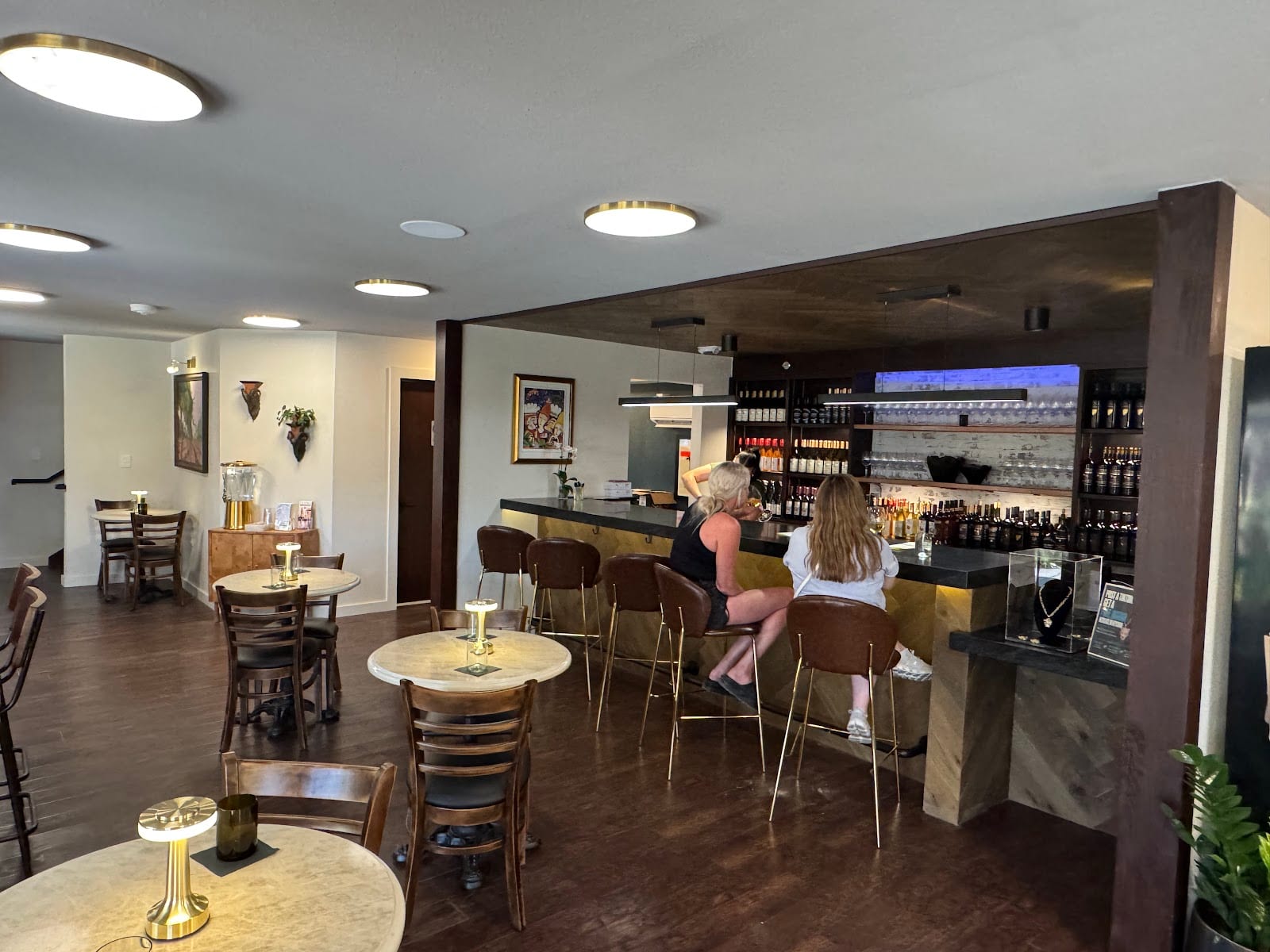 Llano Wine Bar, photo 4