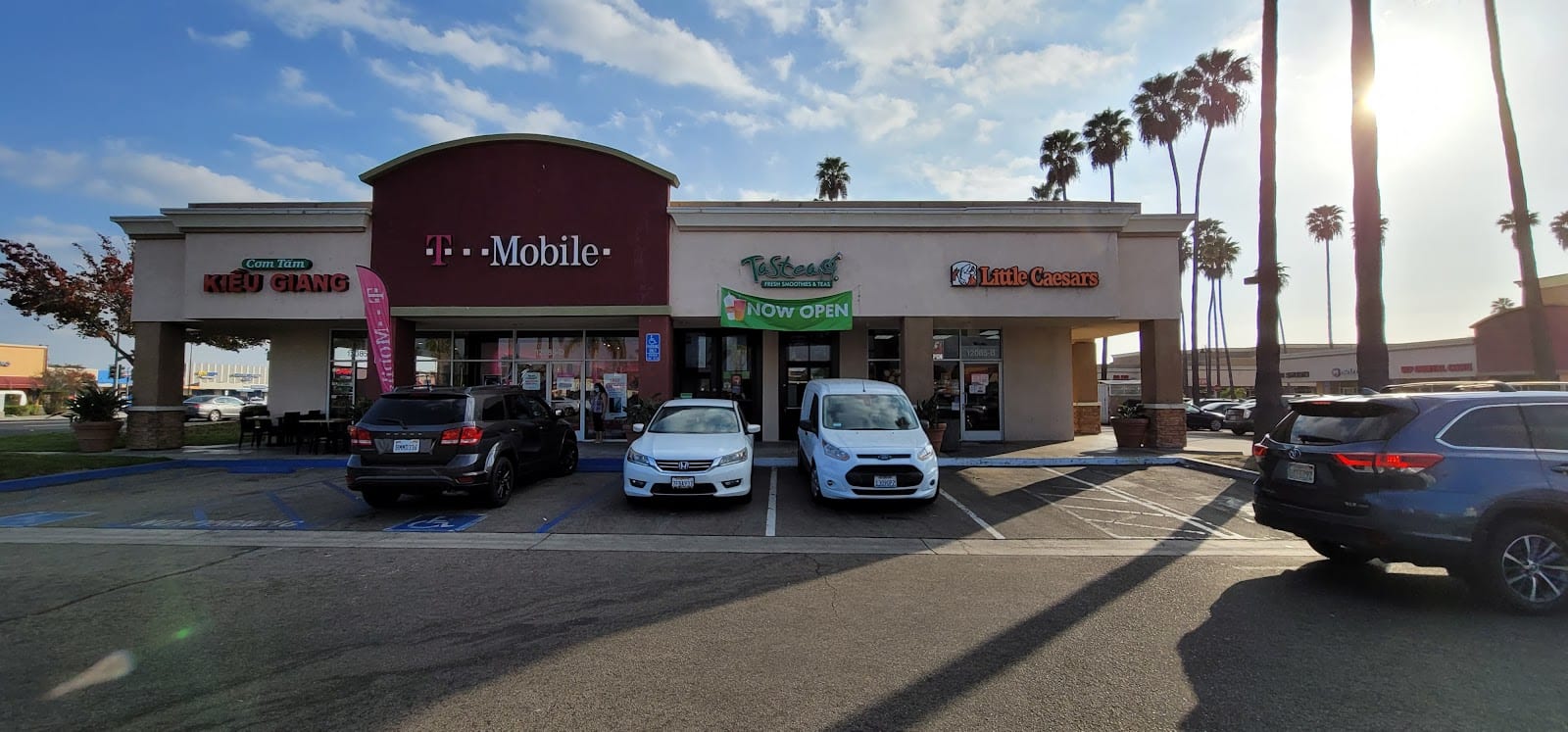 Tastea Garden Grove (Chapman), photo 2