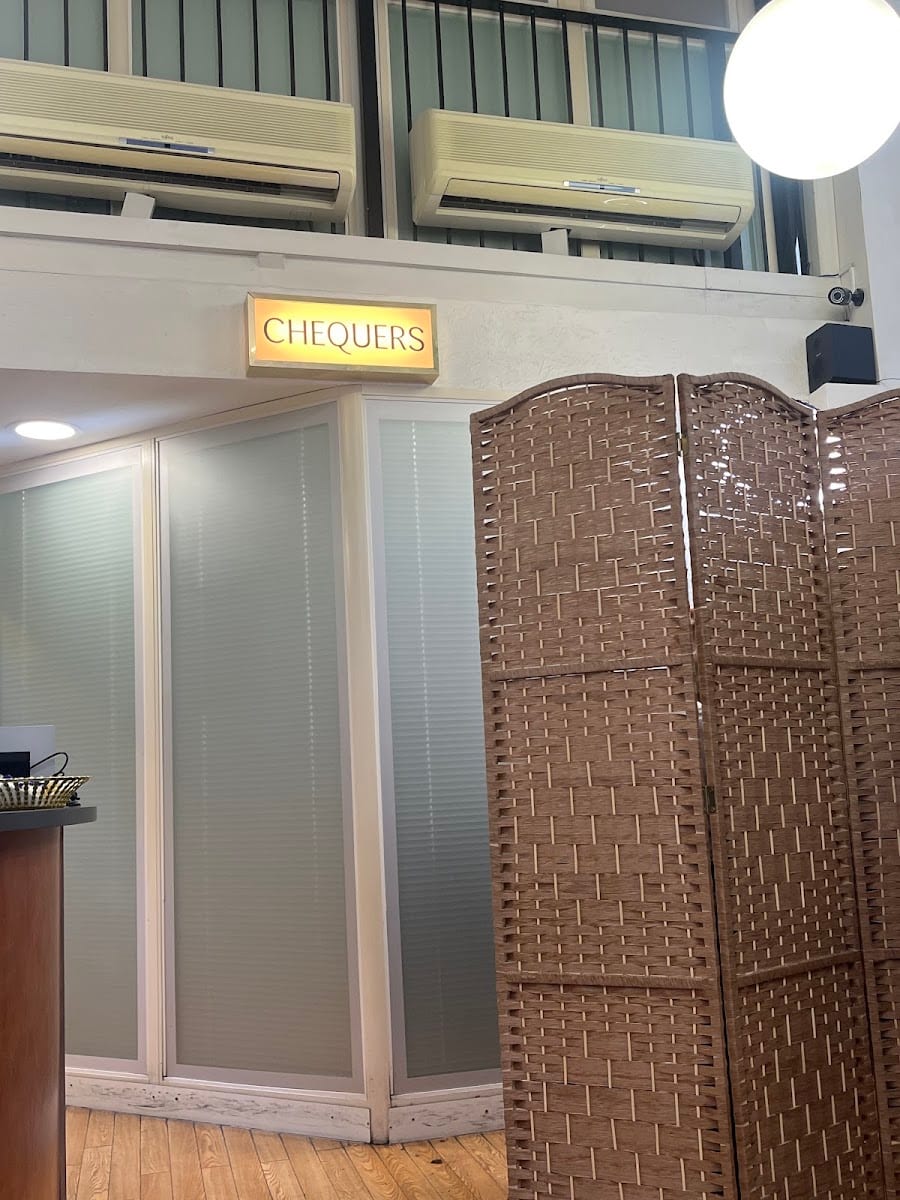 Chequers Hair & Beauty, photo 4