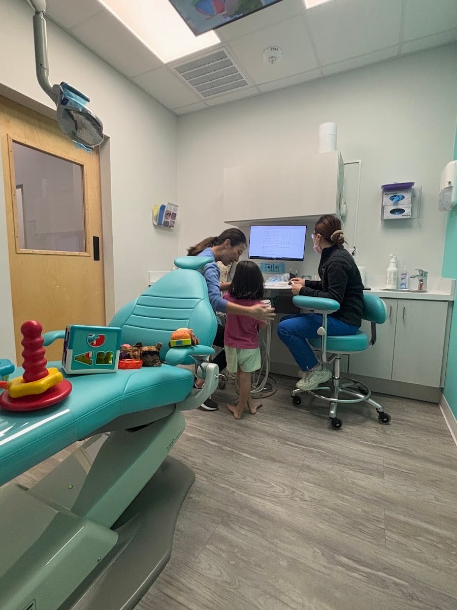 Natural Smiles Pediatric Dentistry