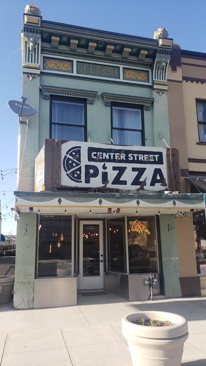 Center Street Pizza