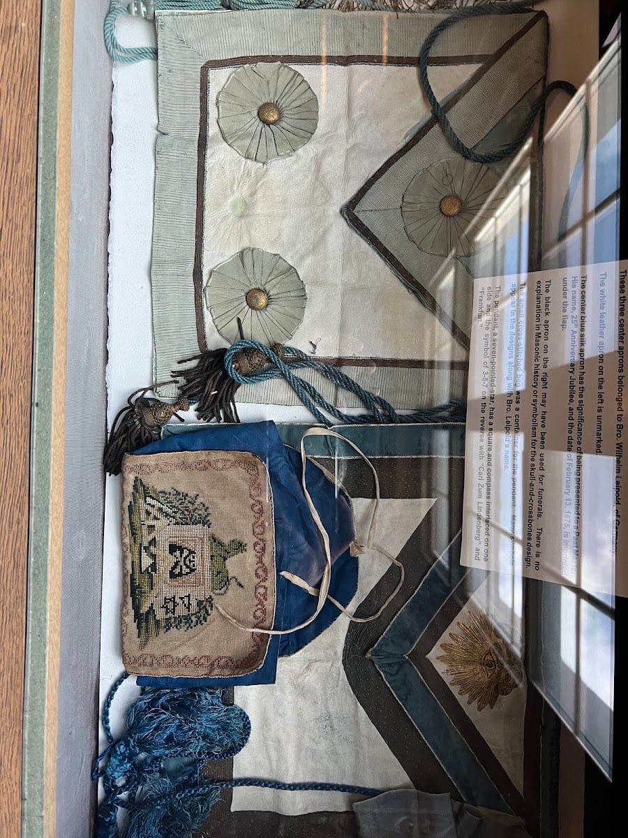Grand Lodge of Masons Library, photo 3