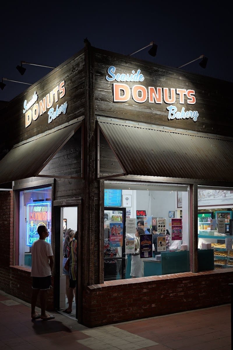 Seaside Donuts Bakery