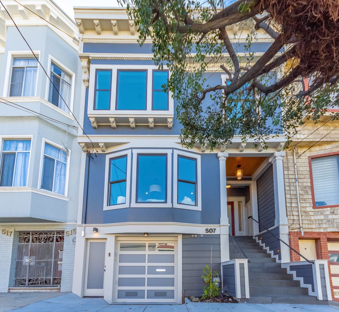 Redmond Realty, photo 2