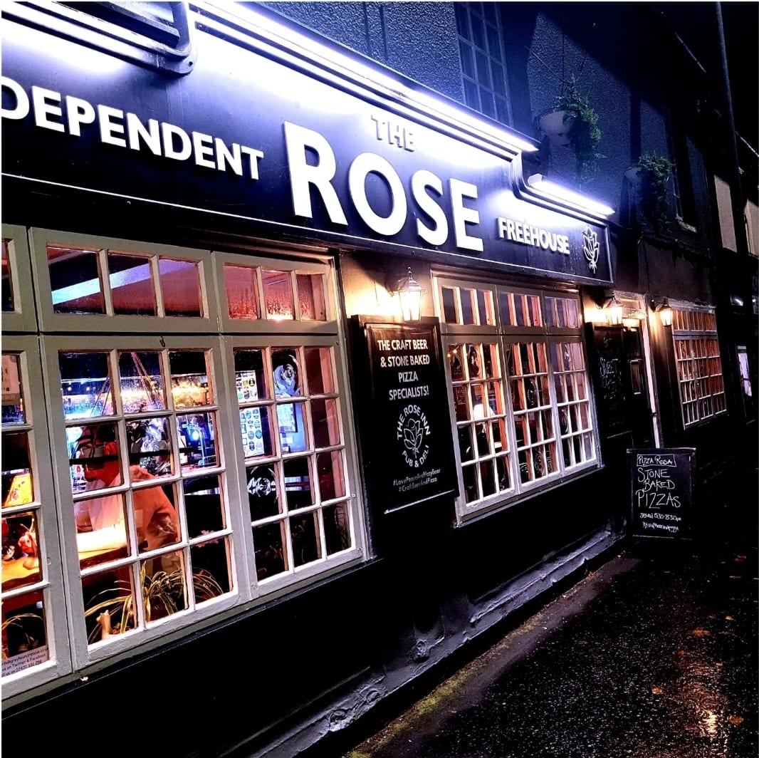 The Rose Inn NR1, photo 2