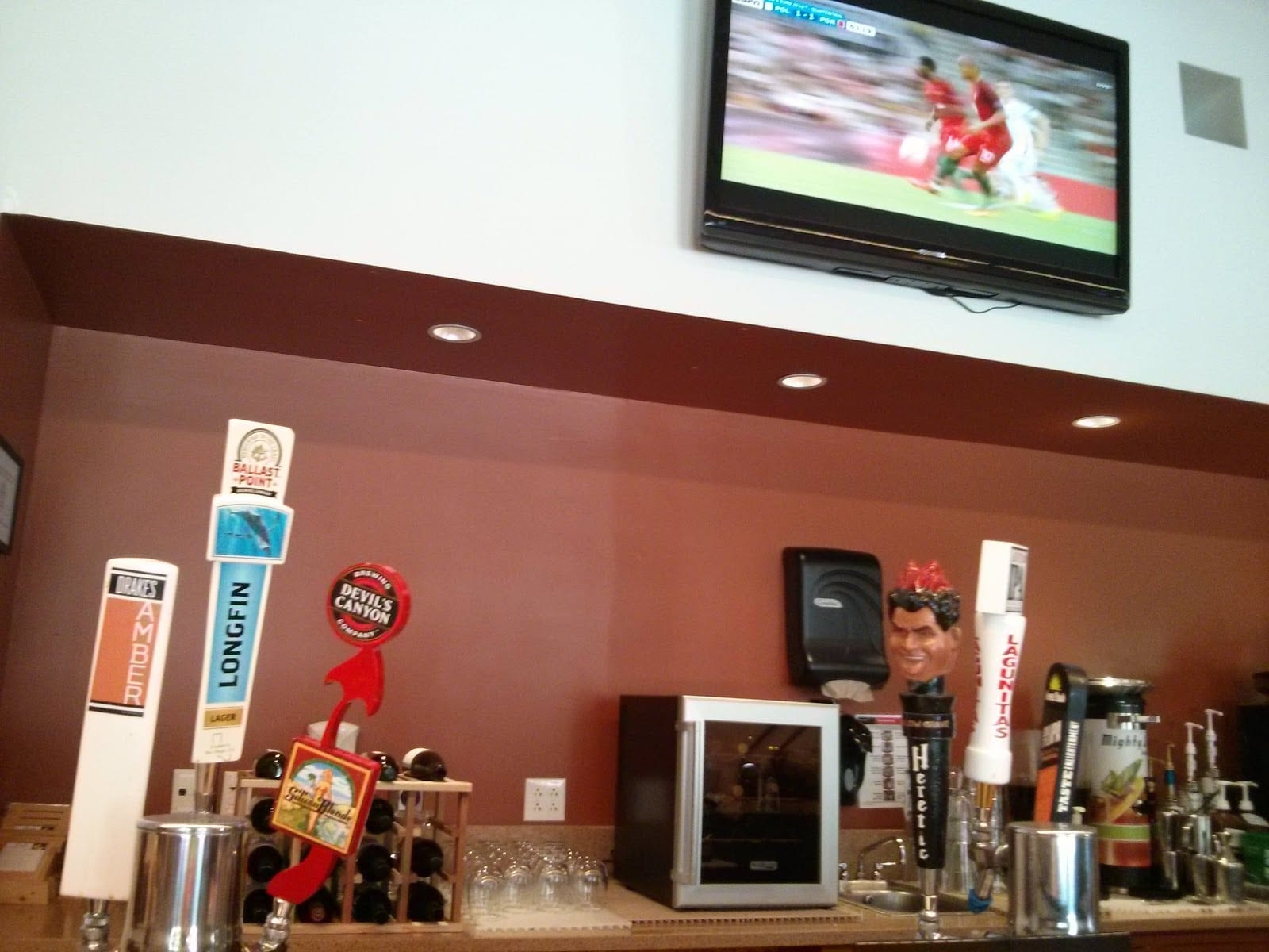 The Pub, photo 3