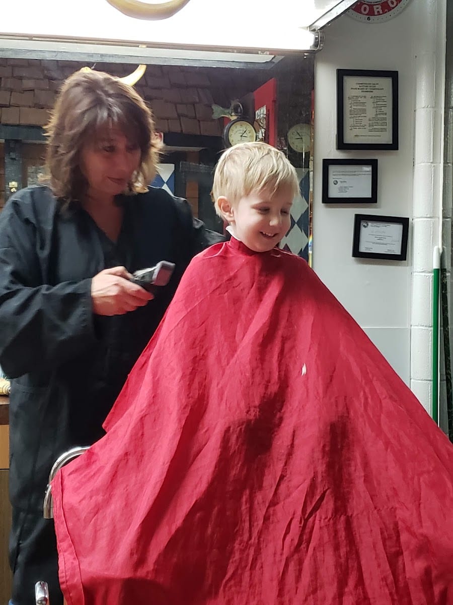 Time Corners Barber Shop, photo 2