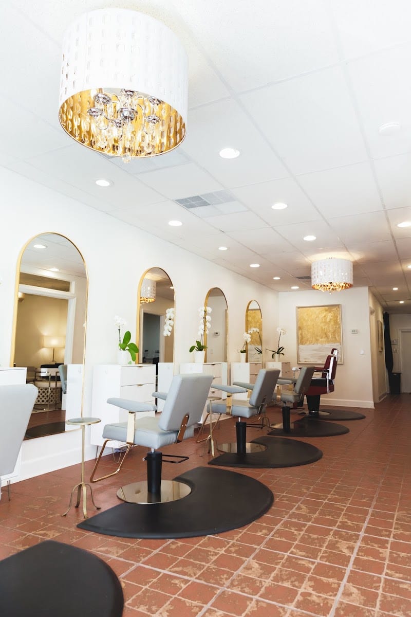 The Green Room Extension & Beauty Bar, photo 2