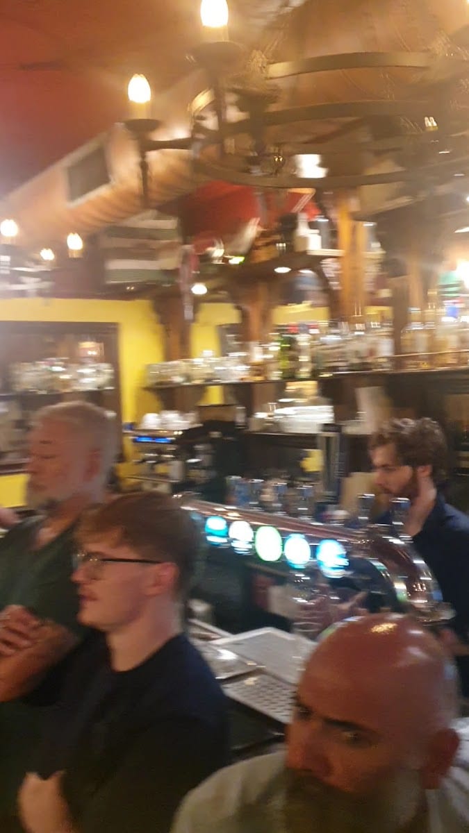 McBrides Irish Pub, photo 2