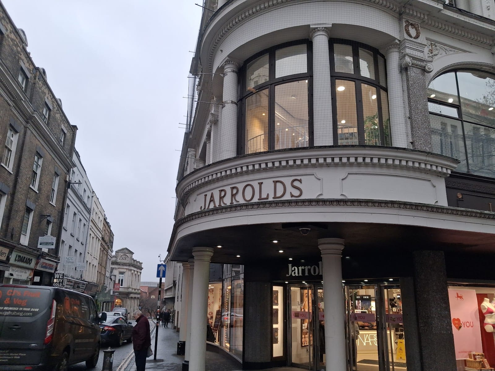 Jarrolds, photo 2