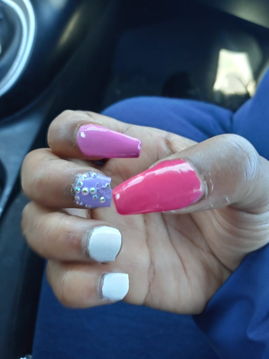Lovely Nails & Hair, photo 2