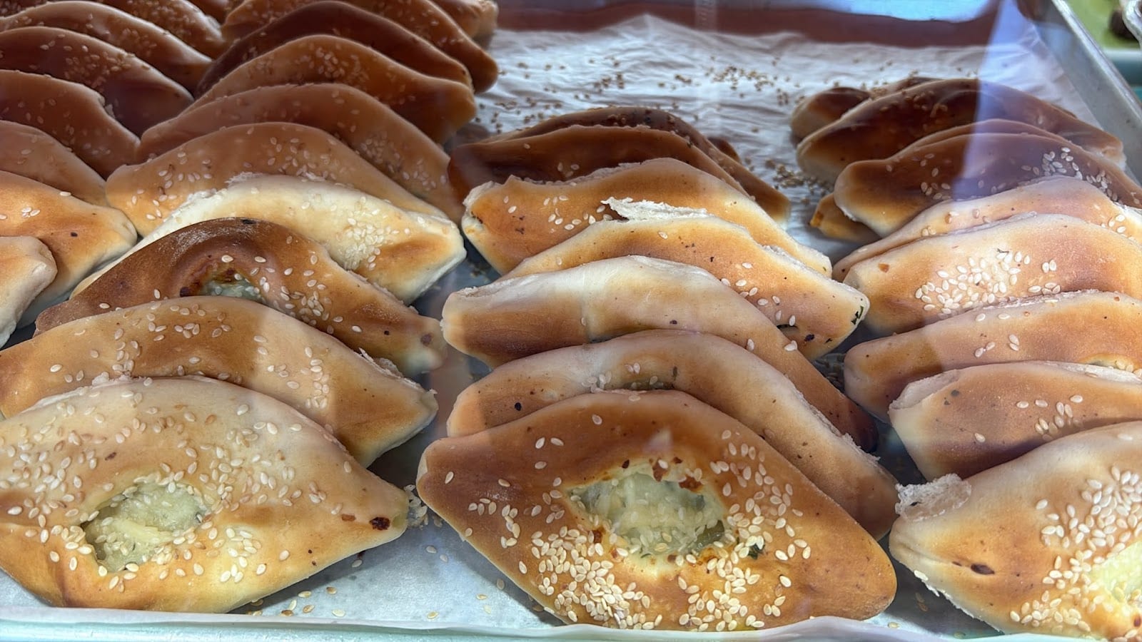 Al'deewan (Manak'eesh) Bakery (KENNEDY Scarborough), photo 4