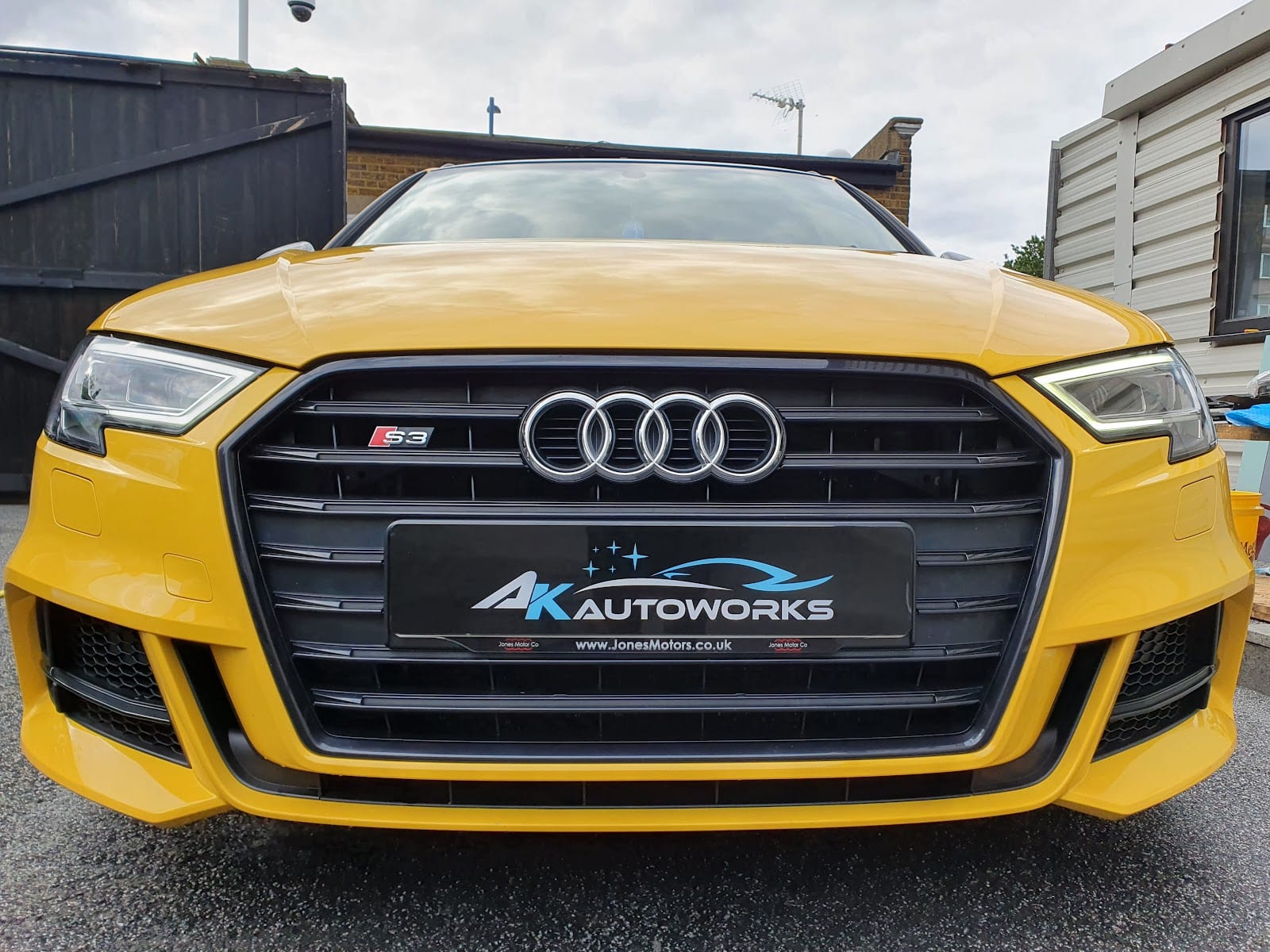 AK Autoworks Hertforshire, photo 4