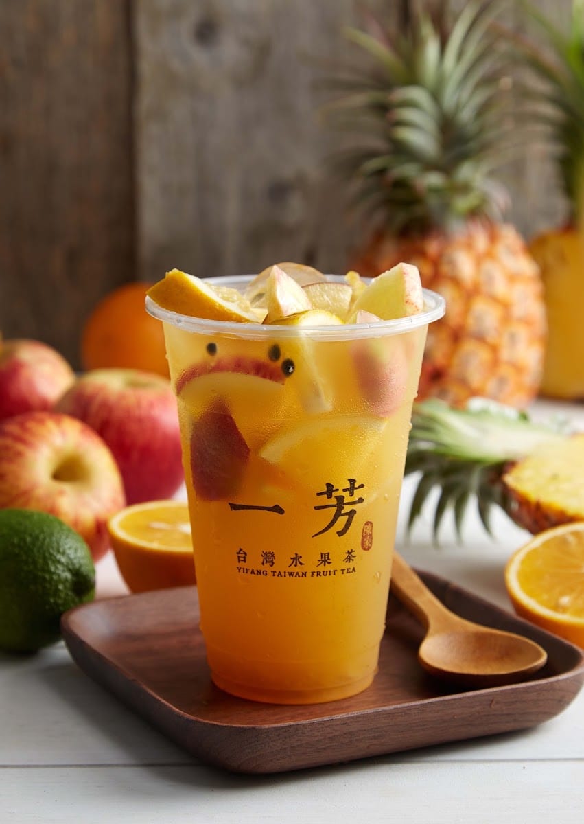 YiFang Fruit Tea Pyramides