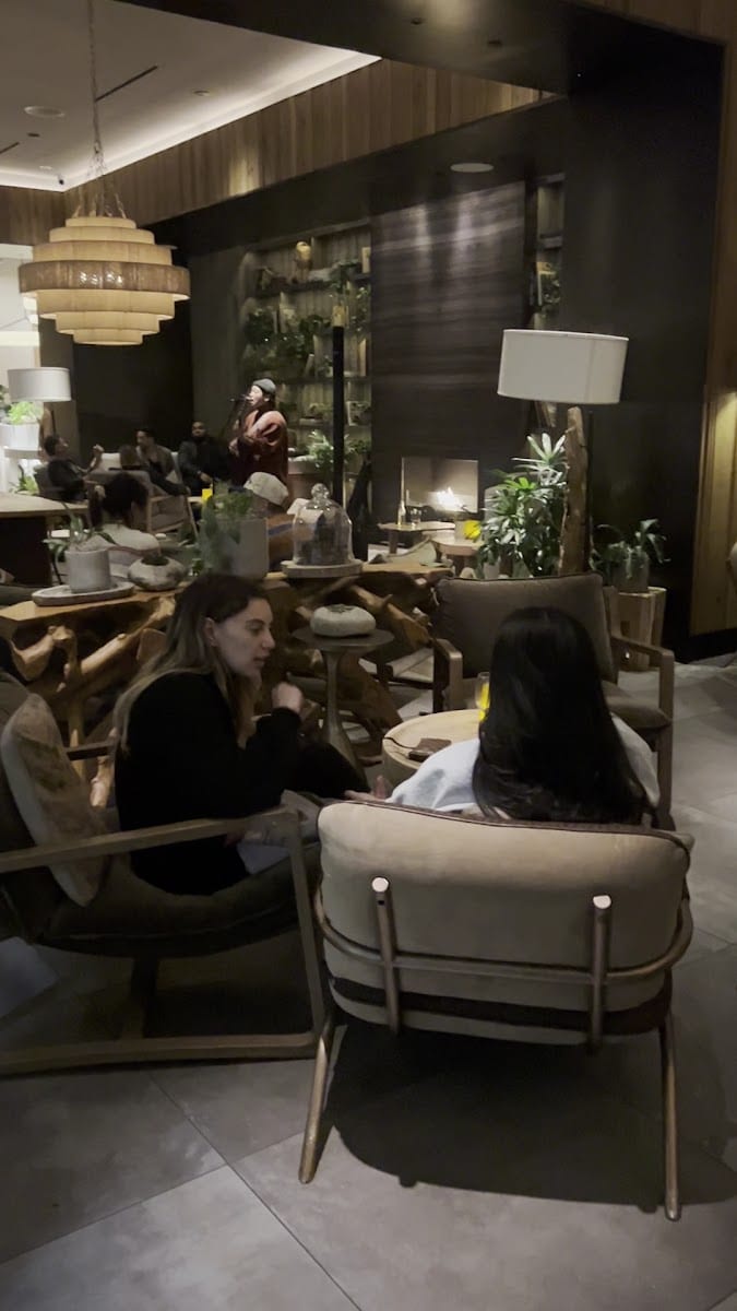 Flora Lounge, photo 3