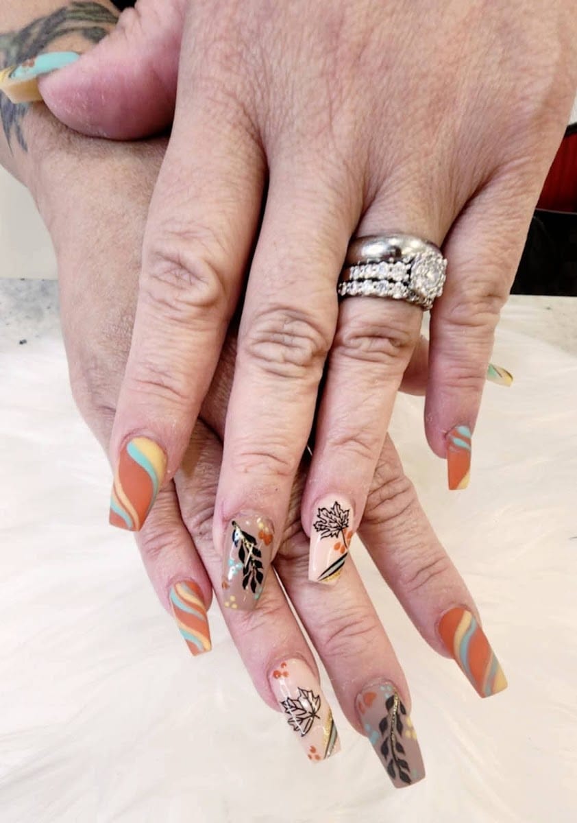 La Neve Nails