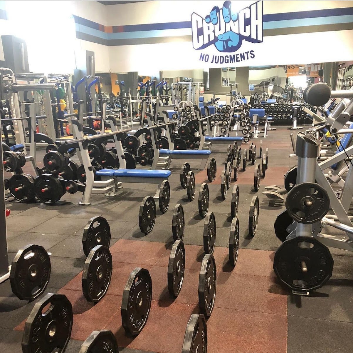 Crunch Fitness - Paramus