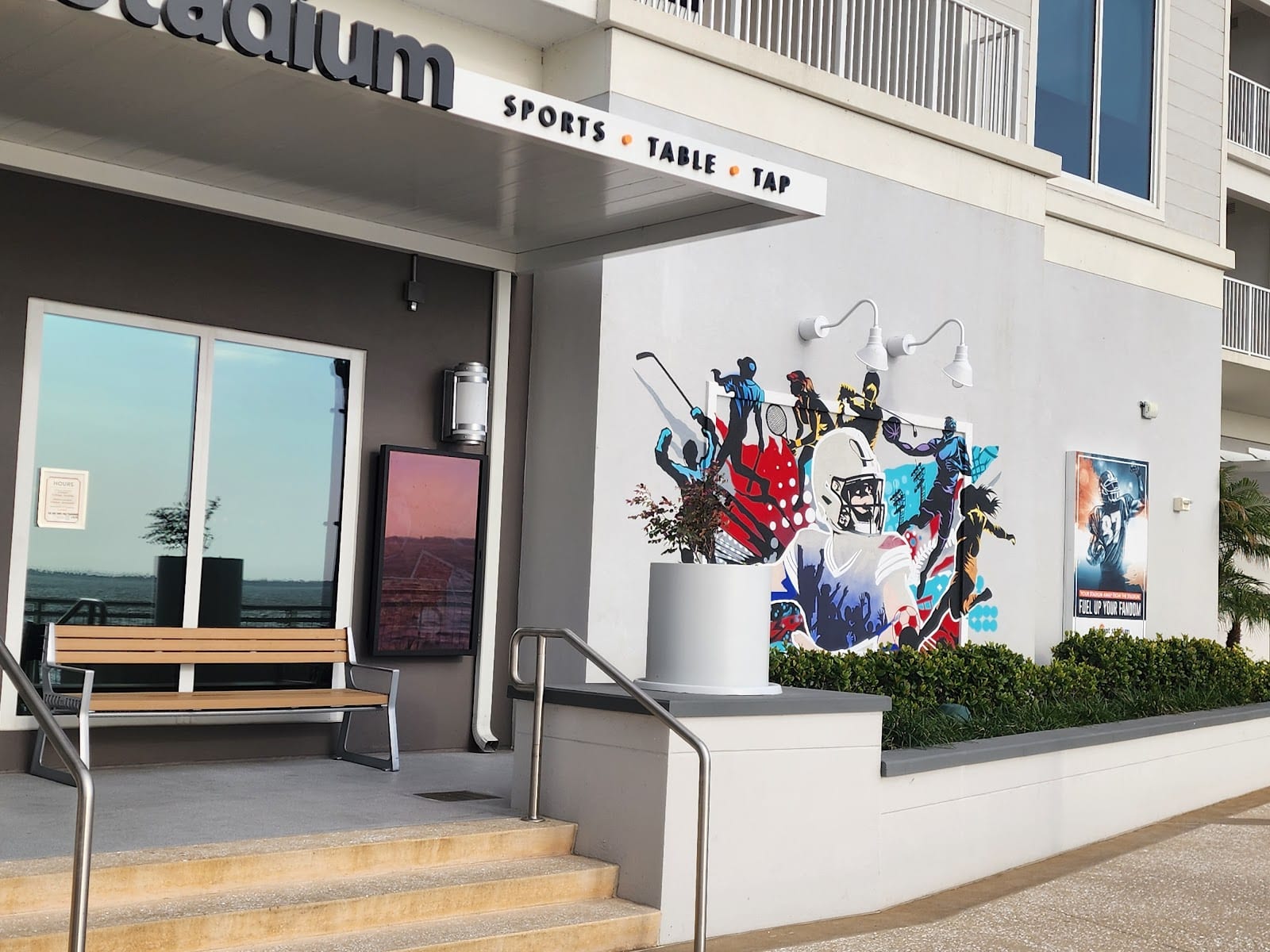 The Stadium Club, photo 2