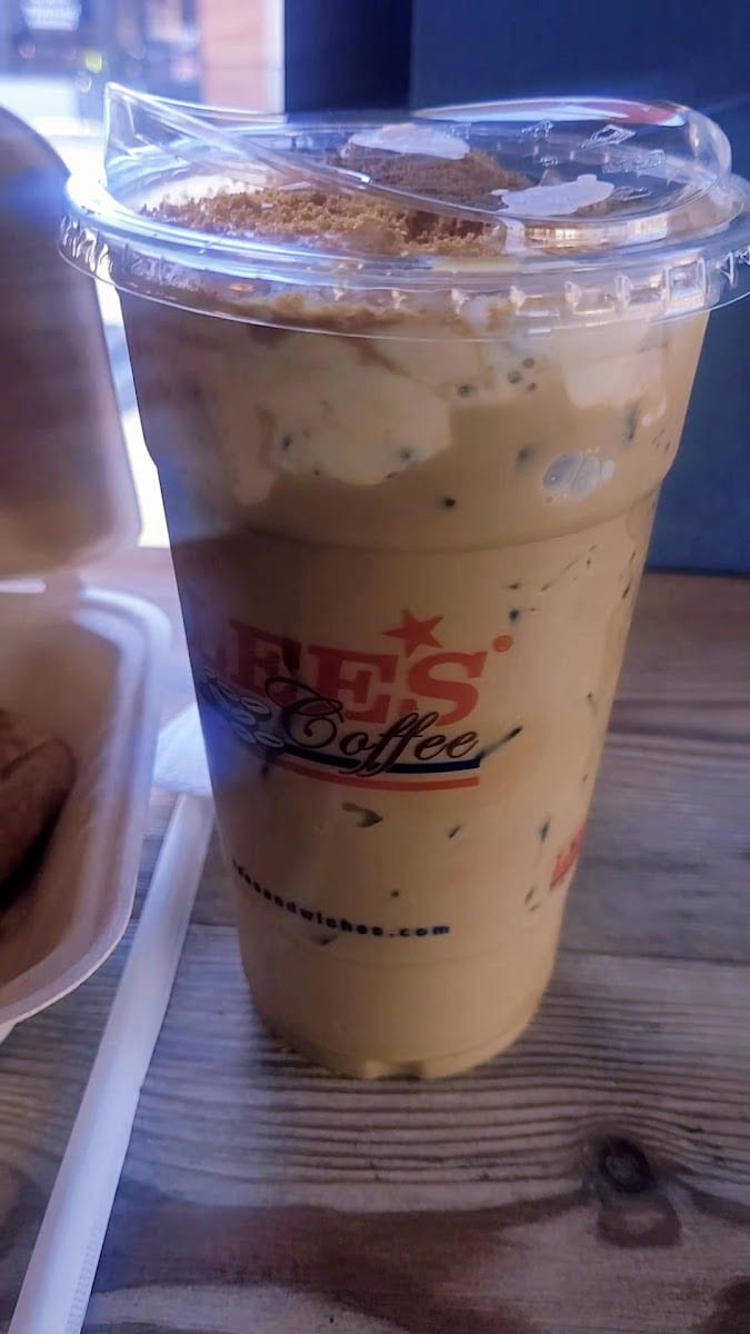 Lee's Sandwiches, photo 2