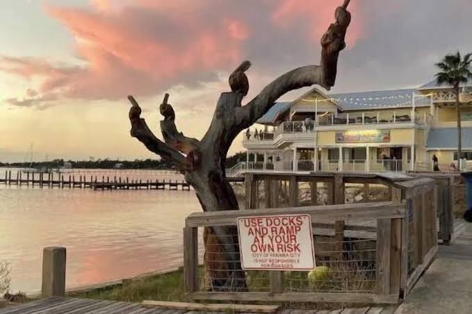 Panama City Home w/ Beach Gear & 2 Bikes
