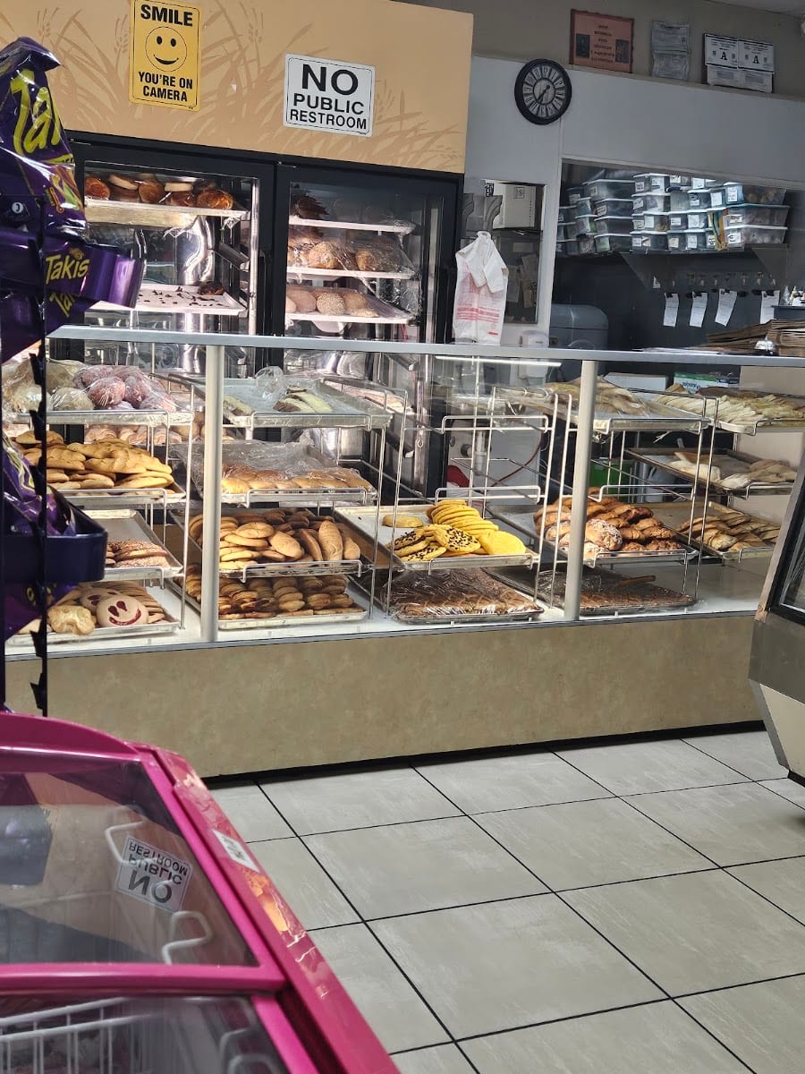 Tricolor Bakery, photo 4