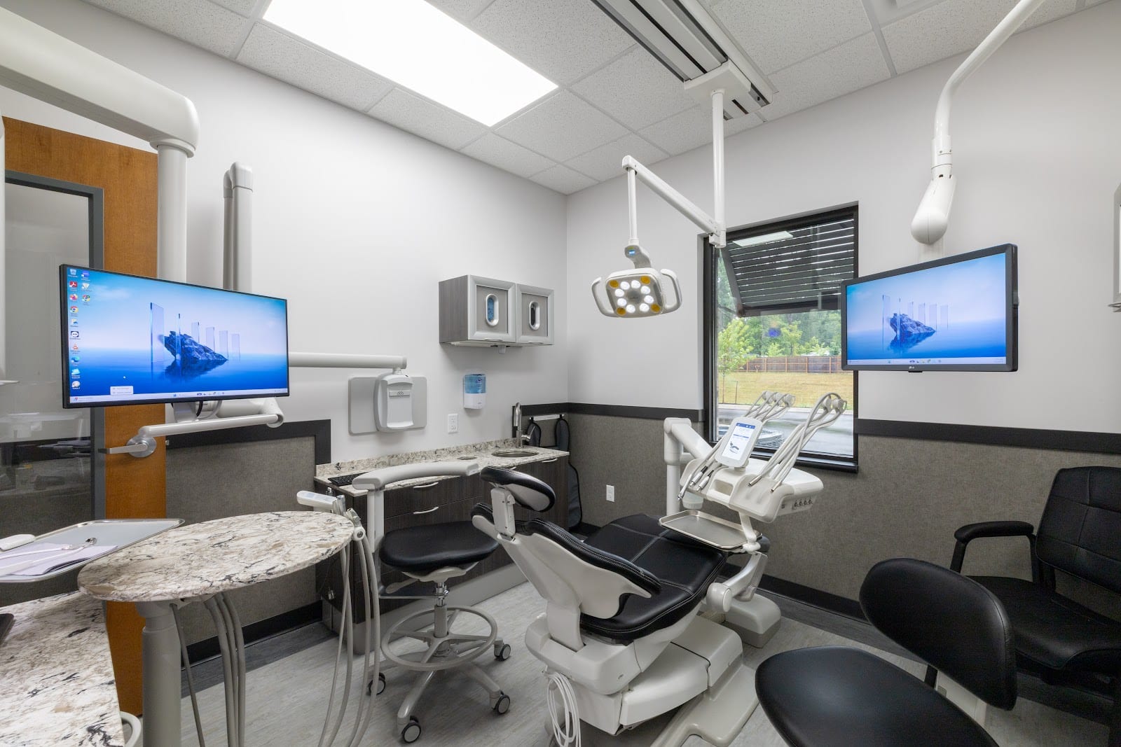 Aegis Dental Group | Fort Wayne, photo 3