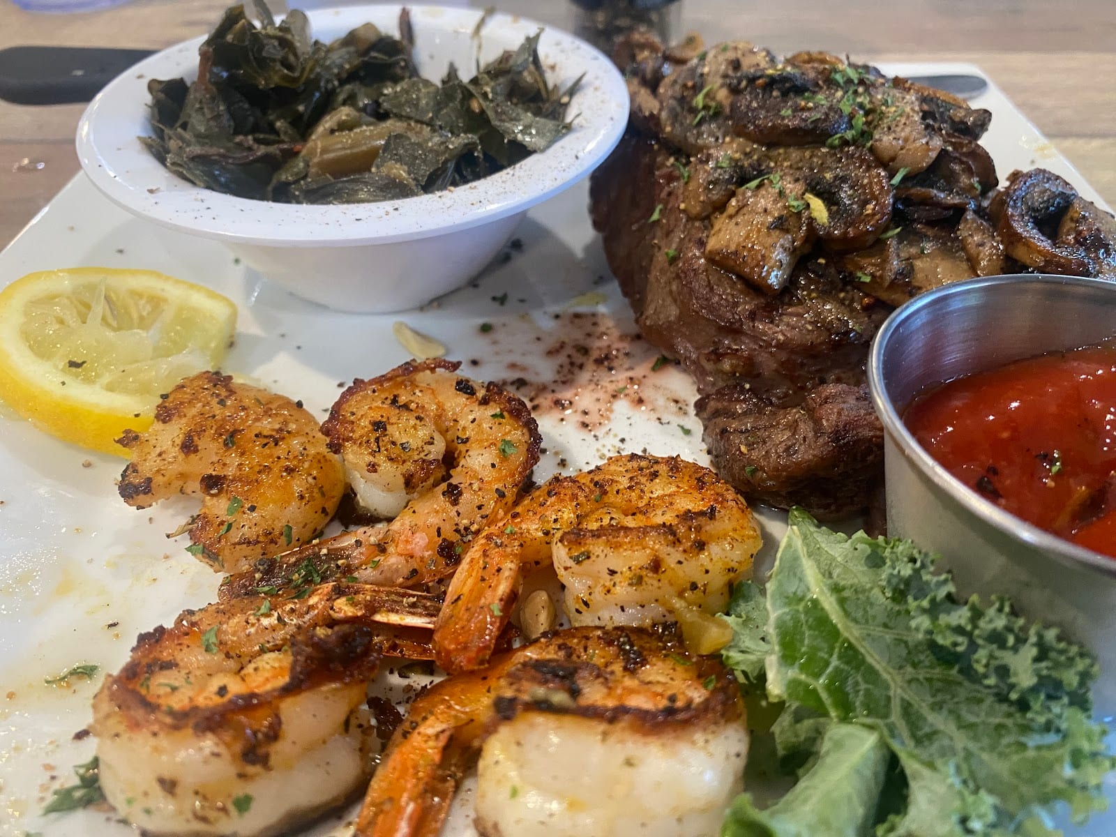 Off The Hook Seafood & Steak & Bar, photo 3