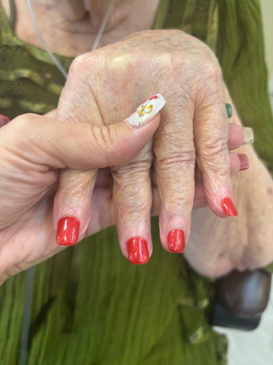 Hillcrest Nails & Spa, photo 2