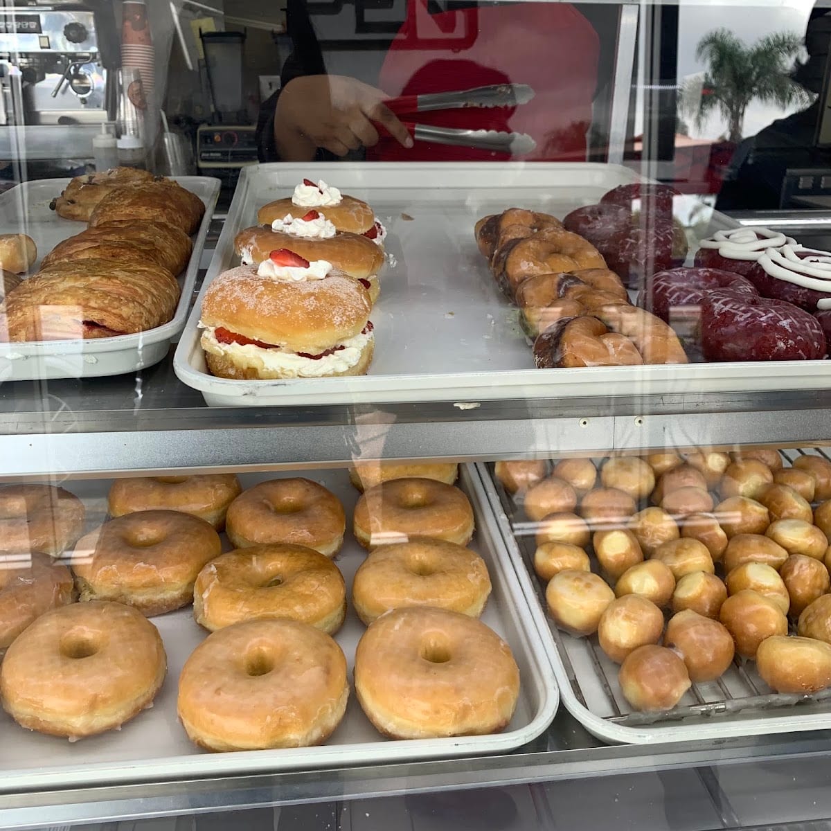 D K's Donuts