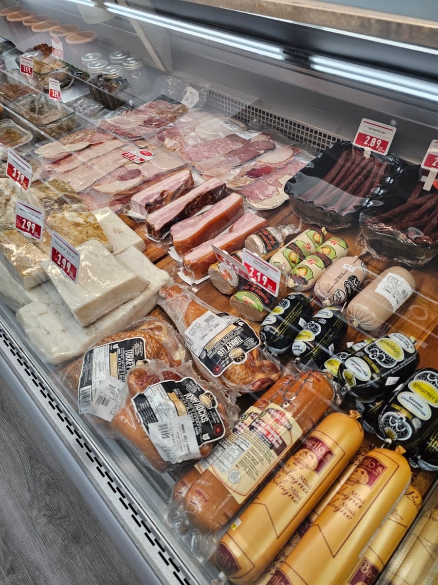 Irinas Deli Market