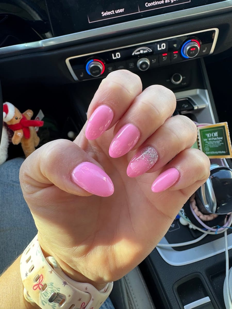 Kim Nails & Spa, photo 2