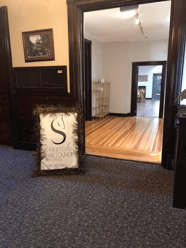 Saratoga Nail Lounge & Boutique, photo 4