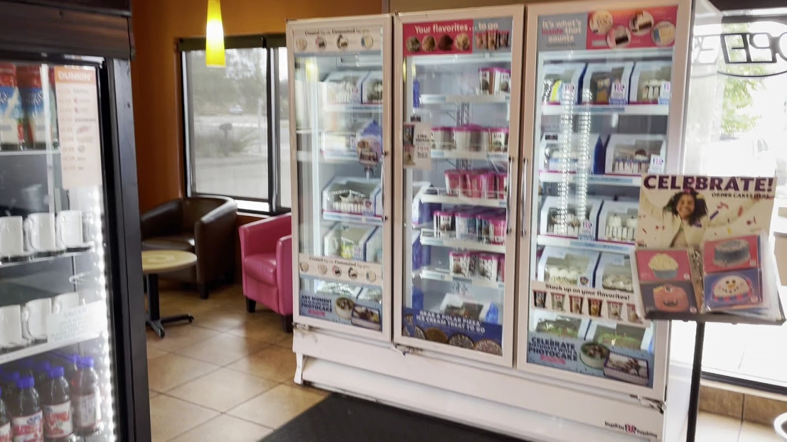 Dunkin', photo 3