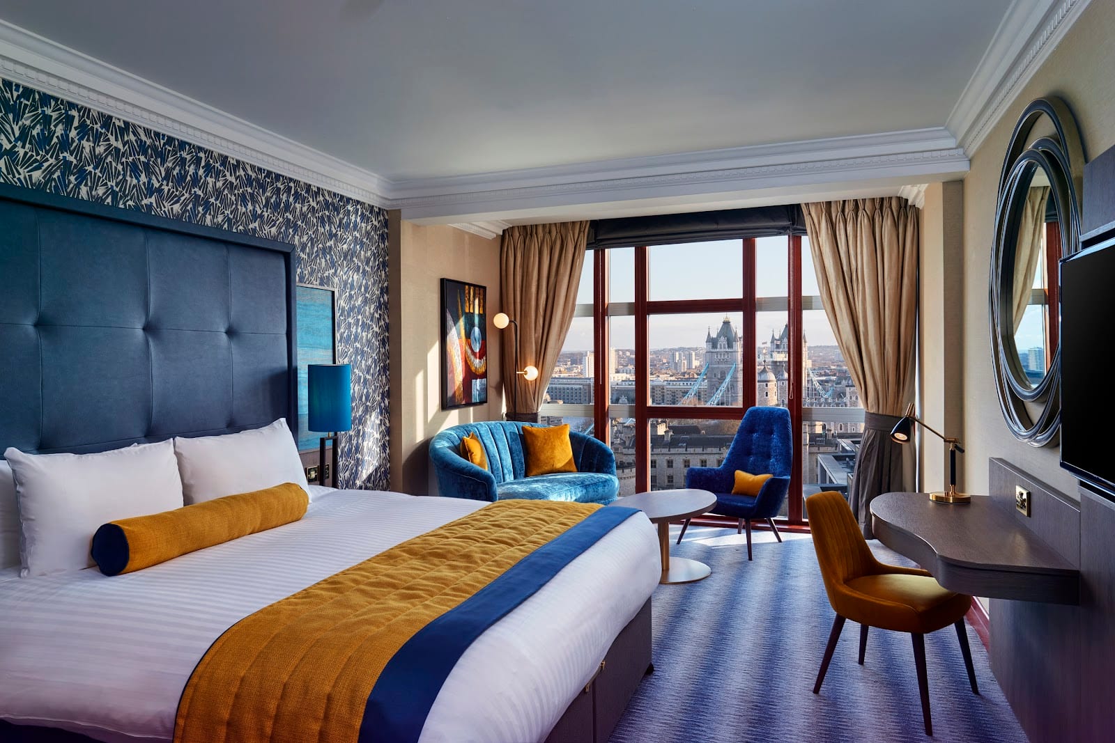 DoubleTree by Hilton London - Tower of London, photo 2