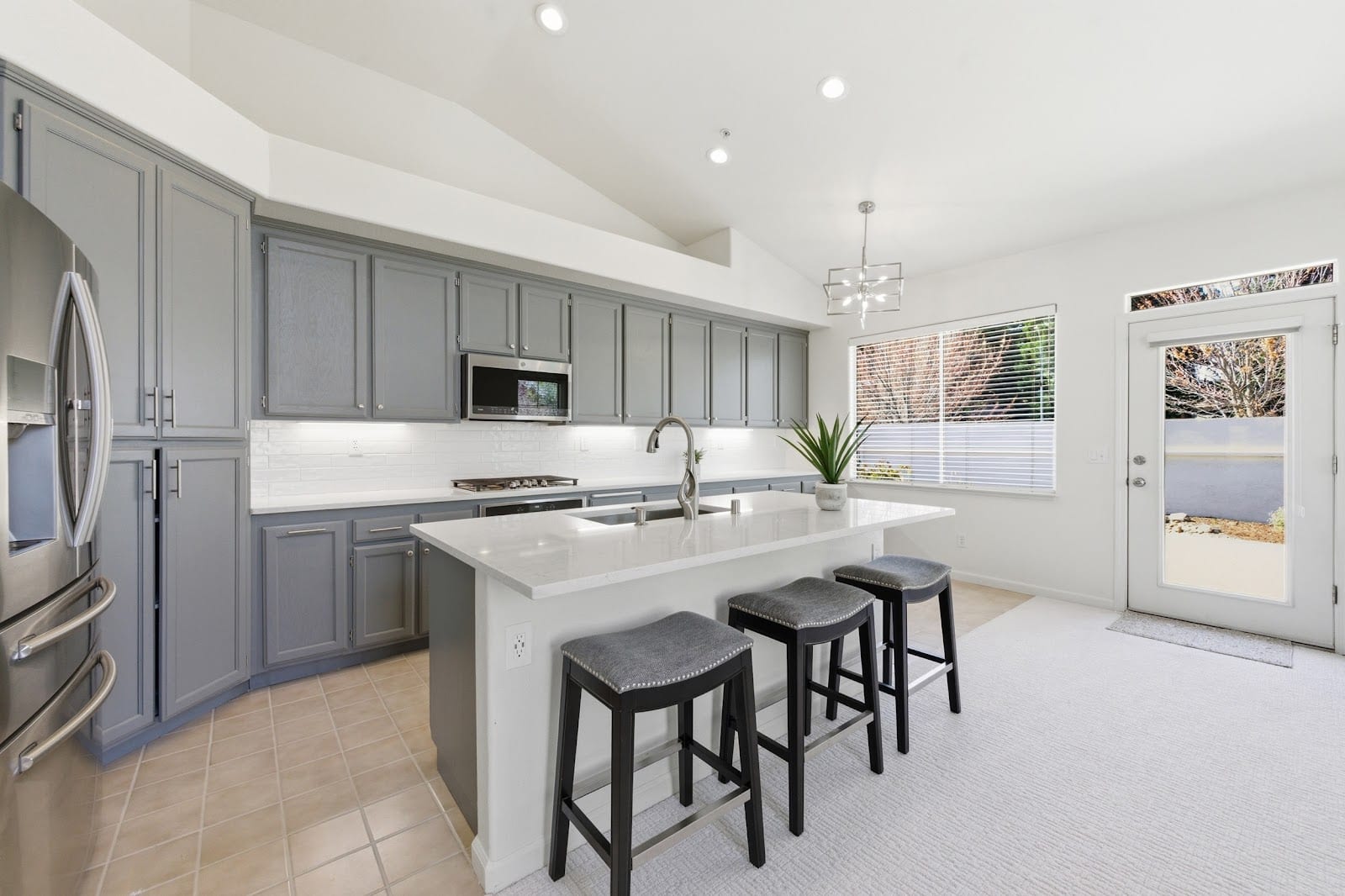 Shawna Terry, Realtor | Napa | Coldwell Banker Brokers of the Valley | Global Luxury Specialist