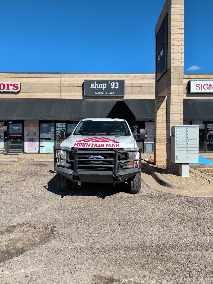 Shop ‘93 Barber Lounge