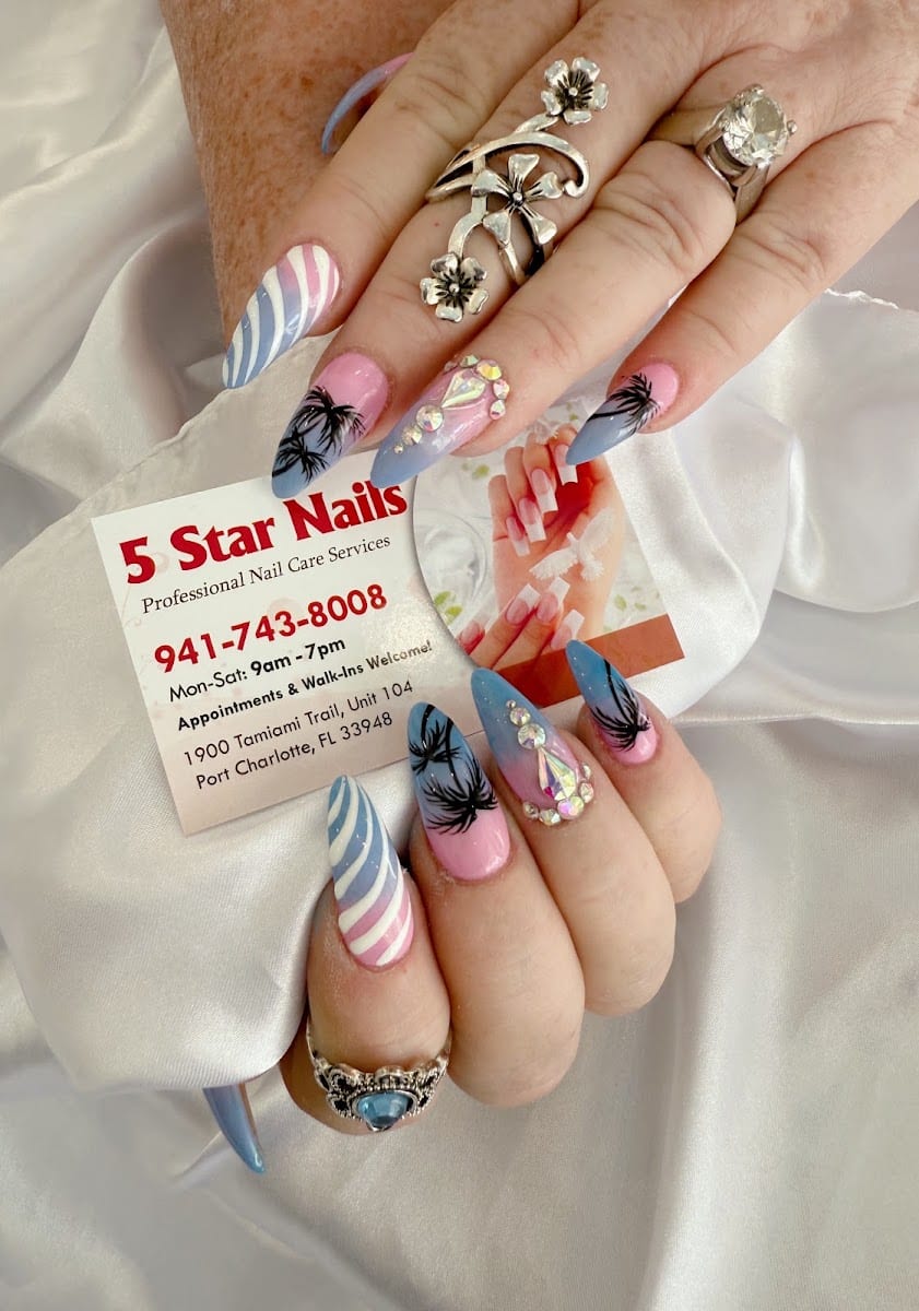 5 Star Nails, photo 3