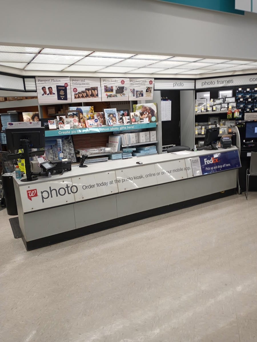 Walgreens, photo 4