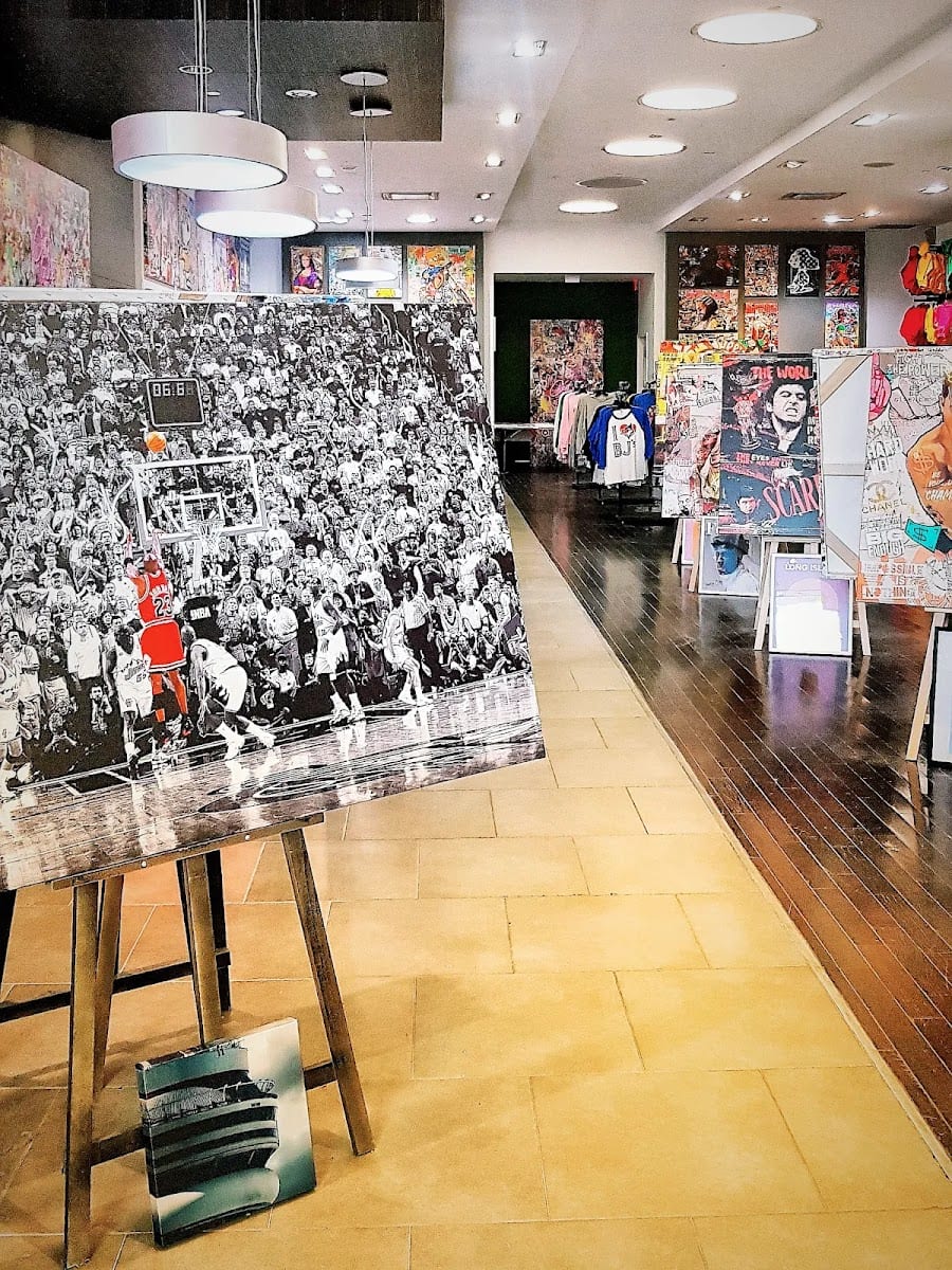 Urban Customz Hillcrest Mall - Custom Printed T-Shirts, Apparel and Art
