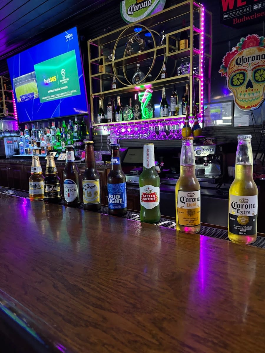La Cantina Bar & Grill, photo 2