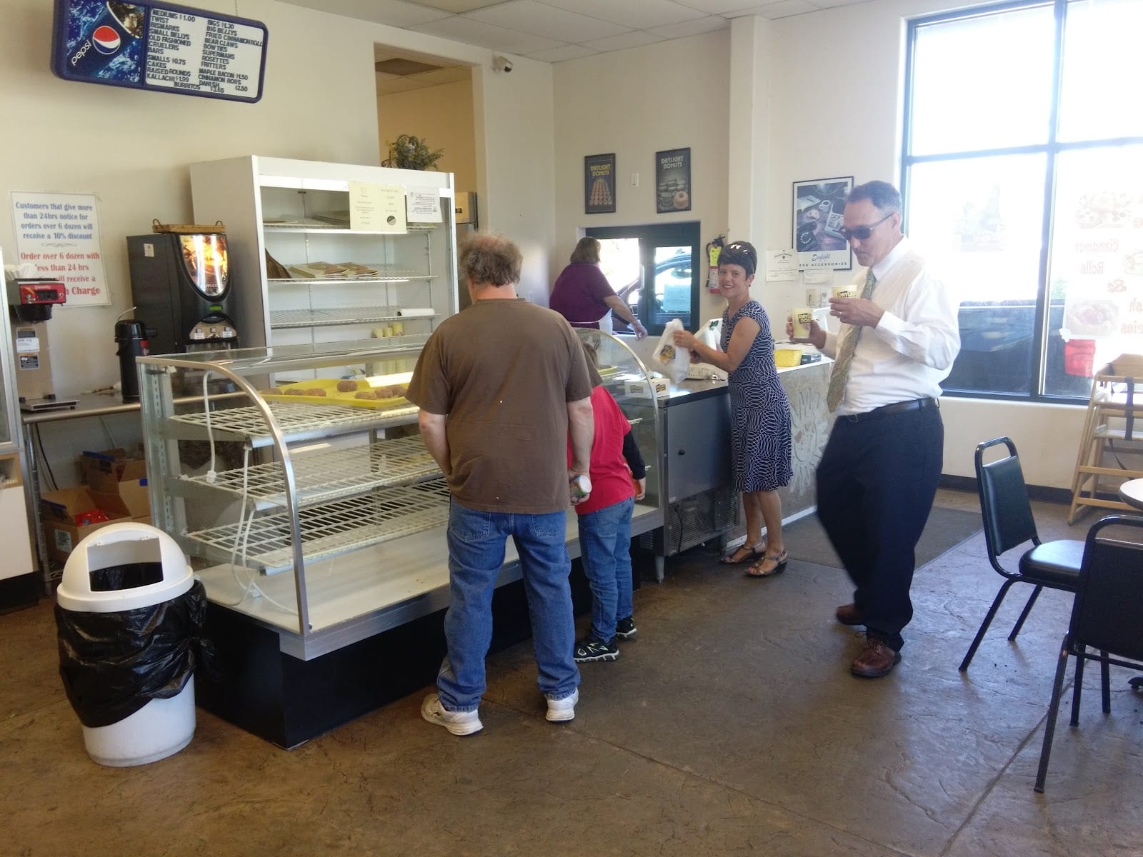 Daylight Donuts, photo 3