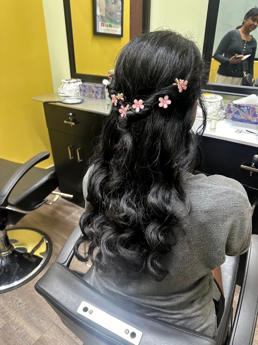 Nesh Salon