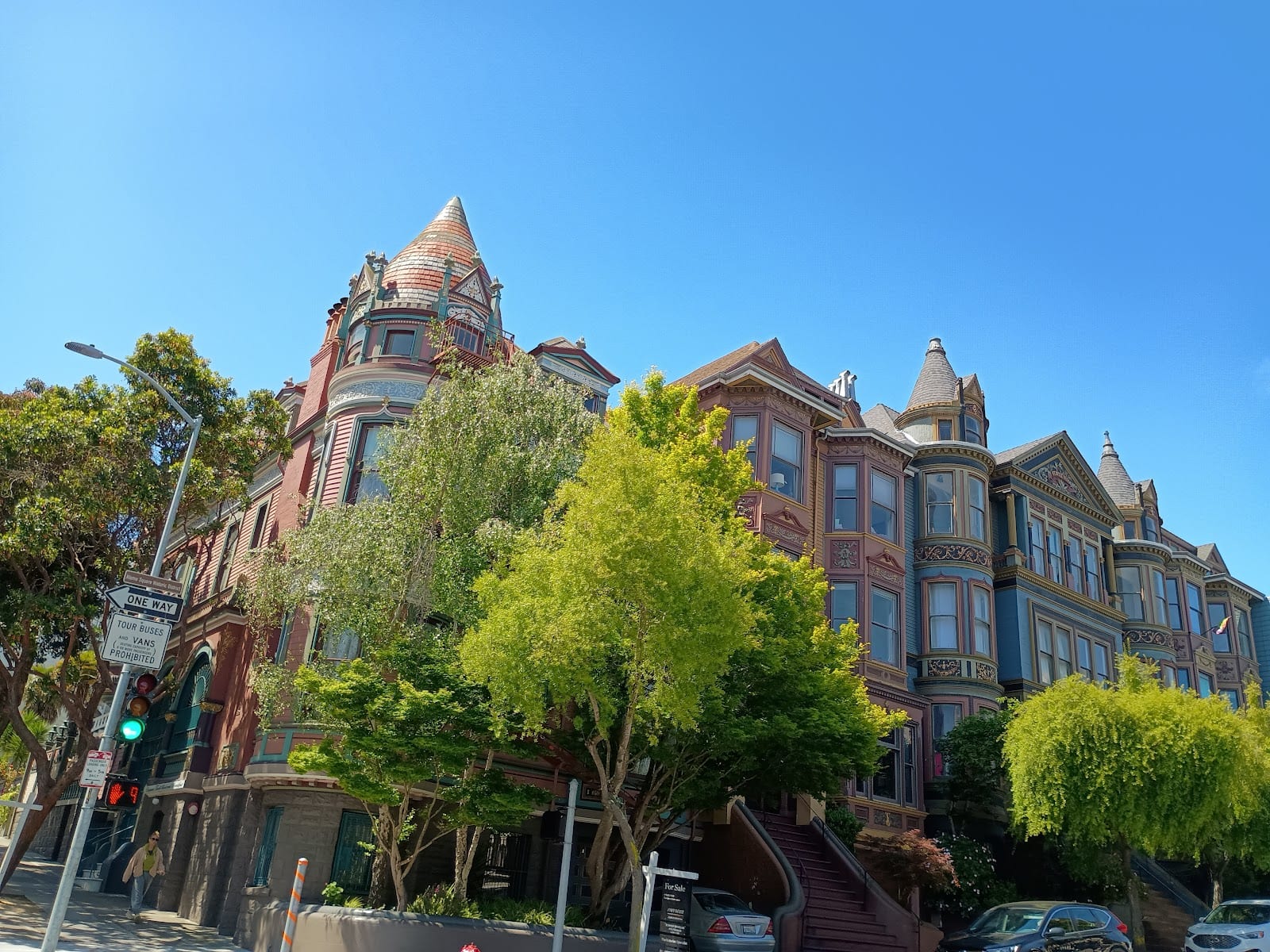 Golden Gate and Steiner Mini Park