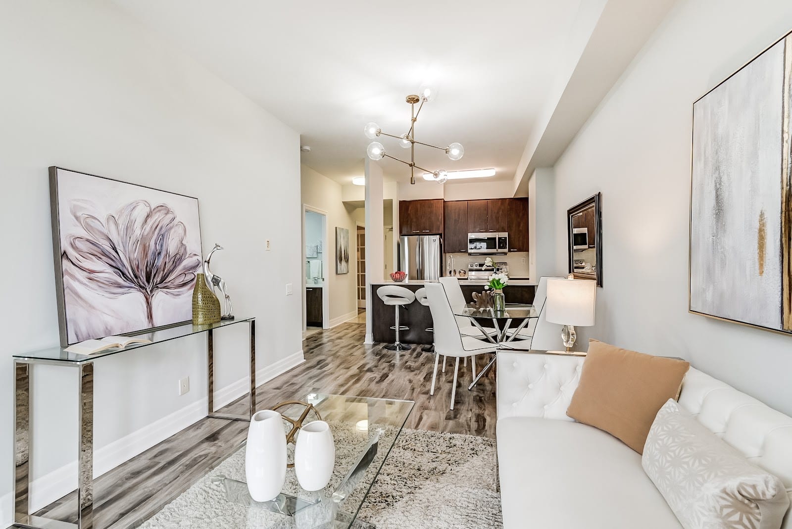 David Azizi – Real Estate Agent